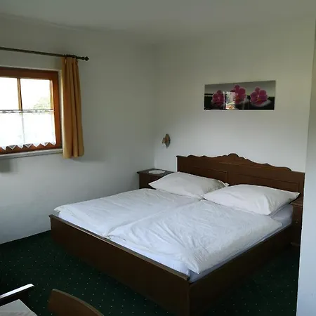 Schlager Taxerhof Guest house